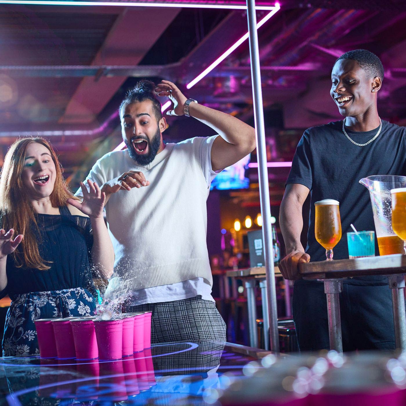 Beer / Prosecco Pong